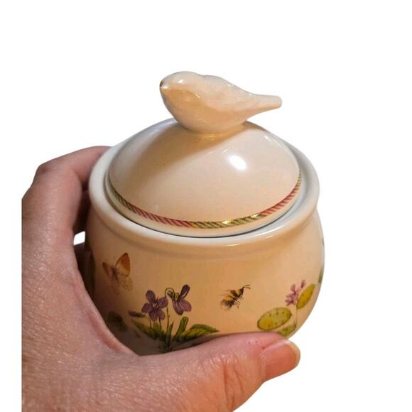 Marjolein Bastin Creamer & Sugar Bowl Ceramic Bird on Lid Wildflower Meadow - Picture 5 of 7